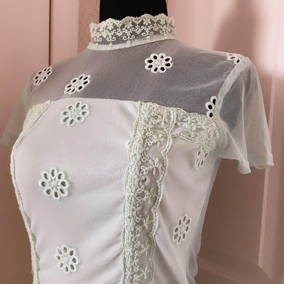 Summer dress - Picture 3 of 5